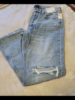 NWT Aero High Rise Baggy Jeans 6 Regular